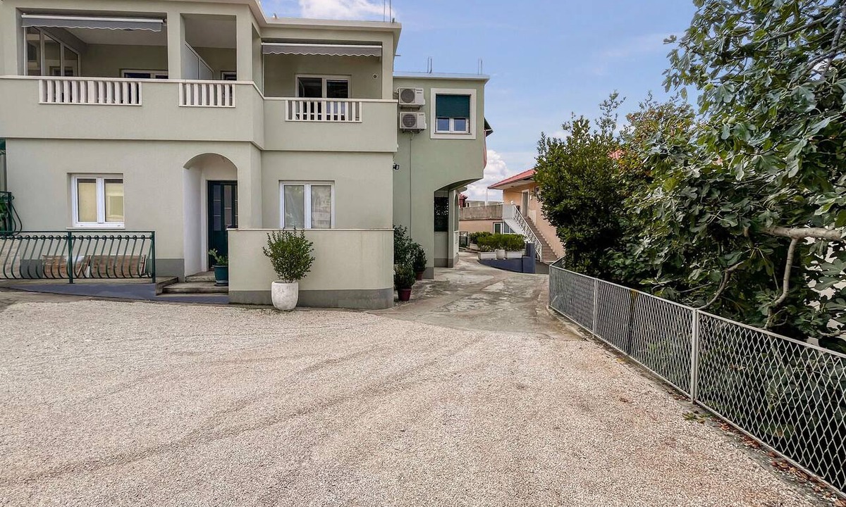 Duce Apartment | 1 bedroom beautiful apartment in Duce