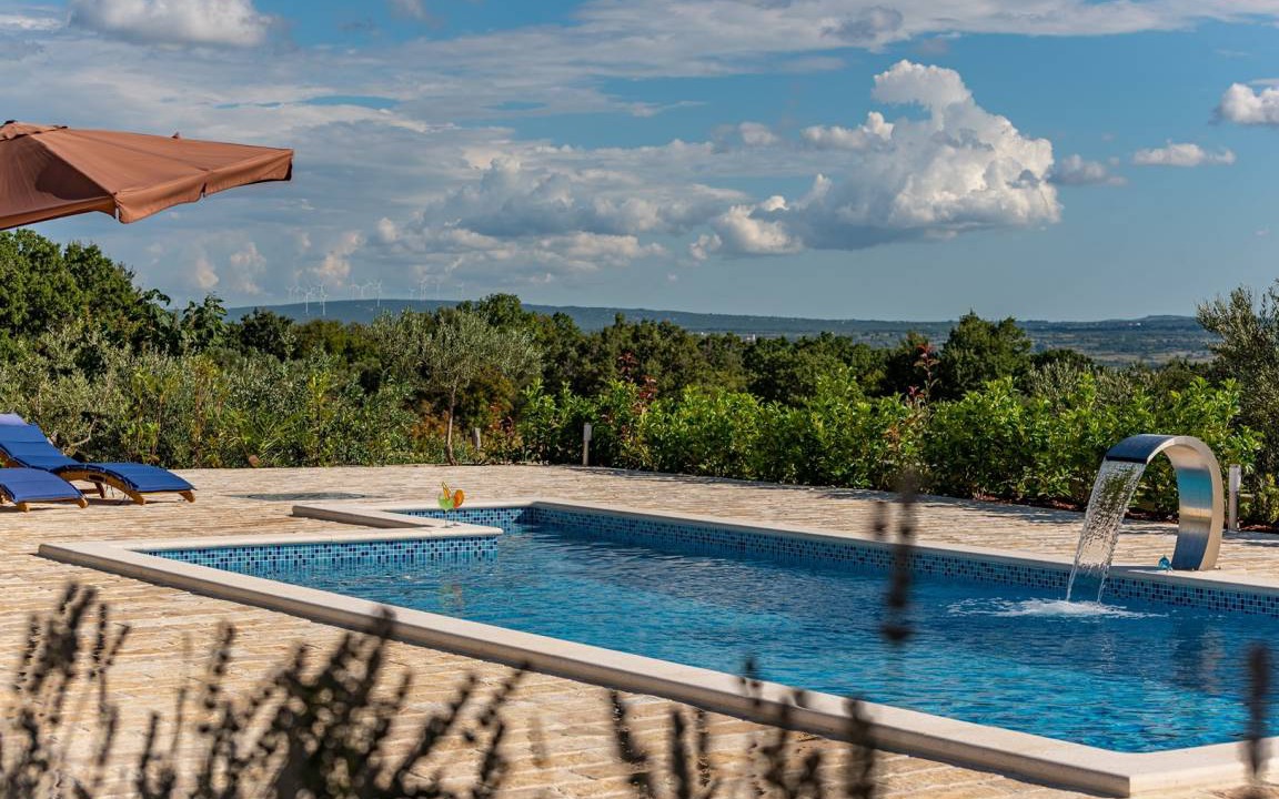 Posedarje Villa | 100 m² Villa ∙ 2 bedrooms ∙ 6 guests