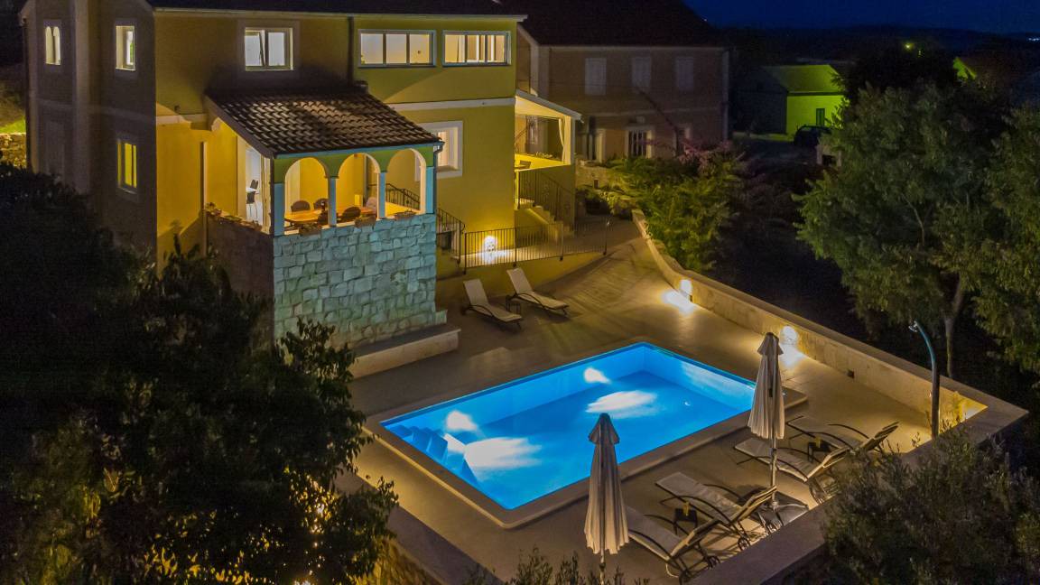 Island Dugi Otok Villa | 100 m² Villa ∙ 4 bedrooms ∙ 8 guests