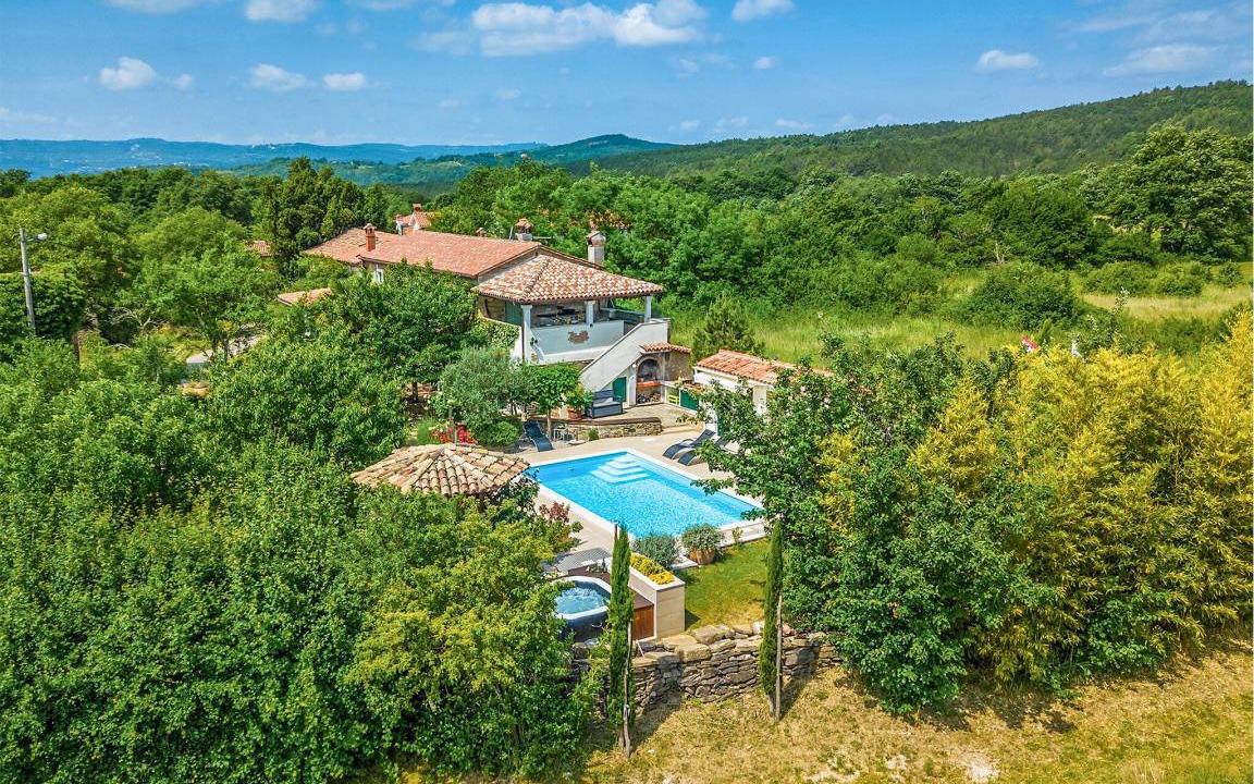 Krsan House | 106 m² Maisonette ∙ 3 bedrooms ∙ 6 guests