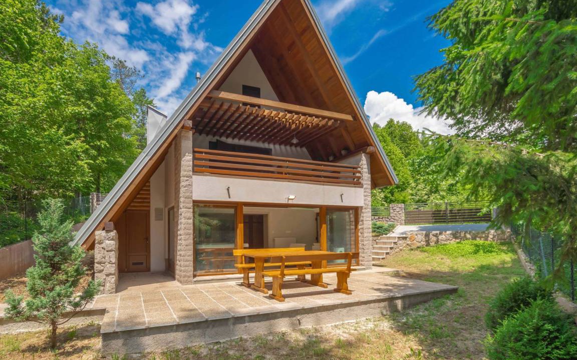 Lic Villa | 110 m² Villa ∙ 1 bedroom ∙ 4 guests