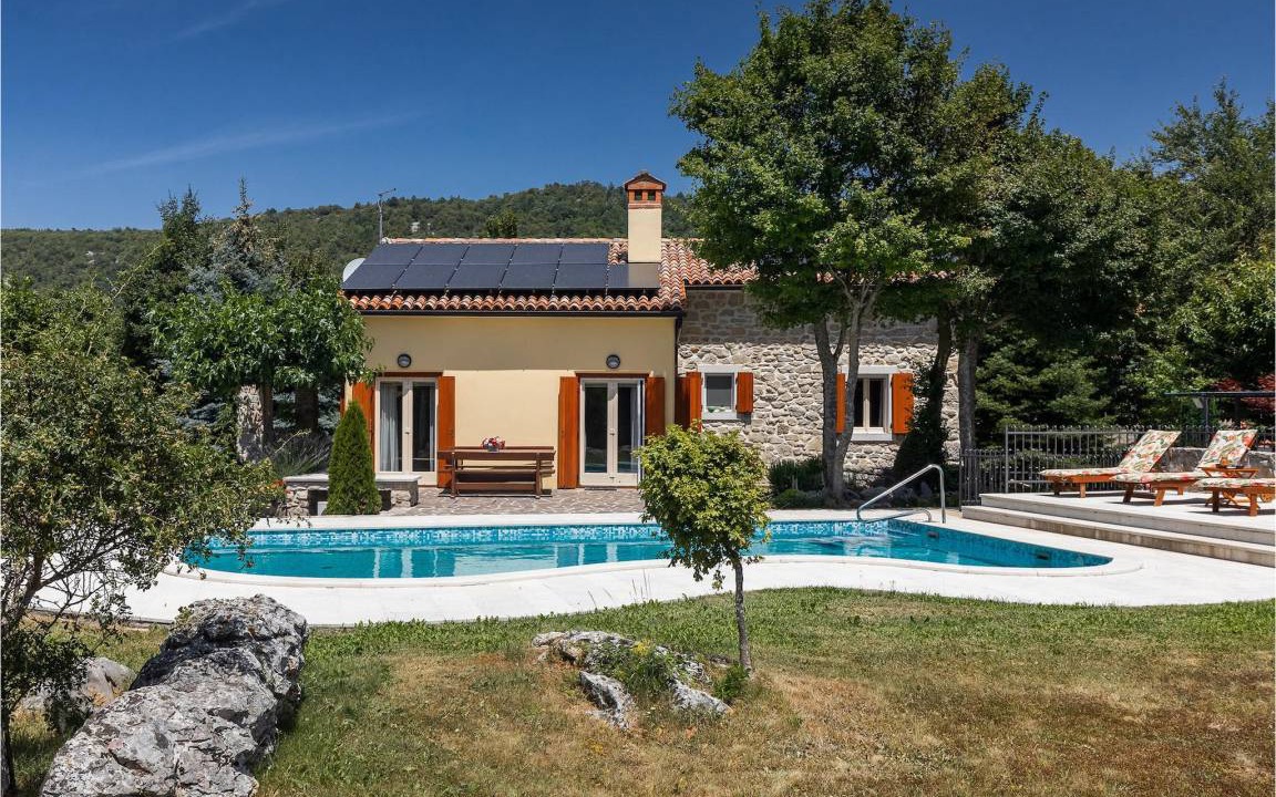 Lupoglav House | 115 m² House ∙ 2 bedrooms ∙ 4 guests