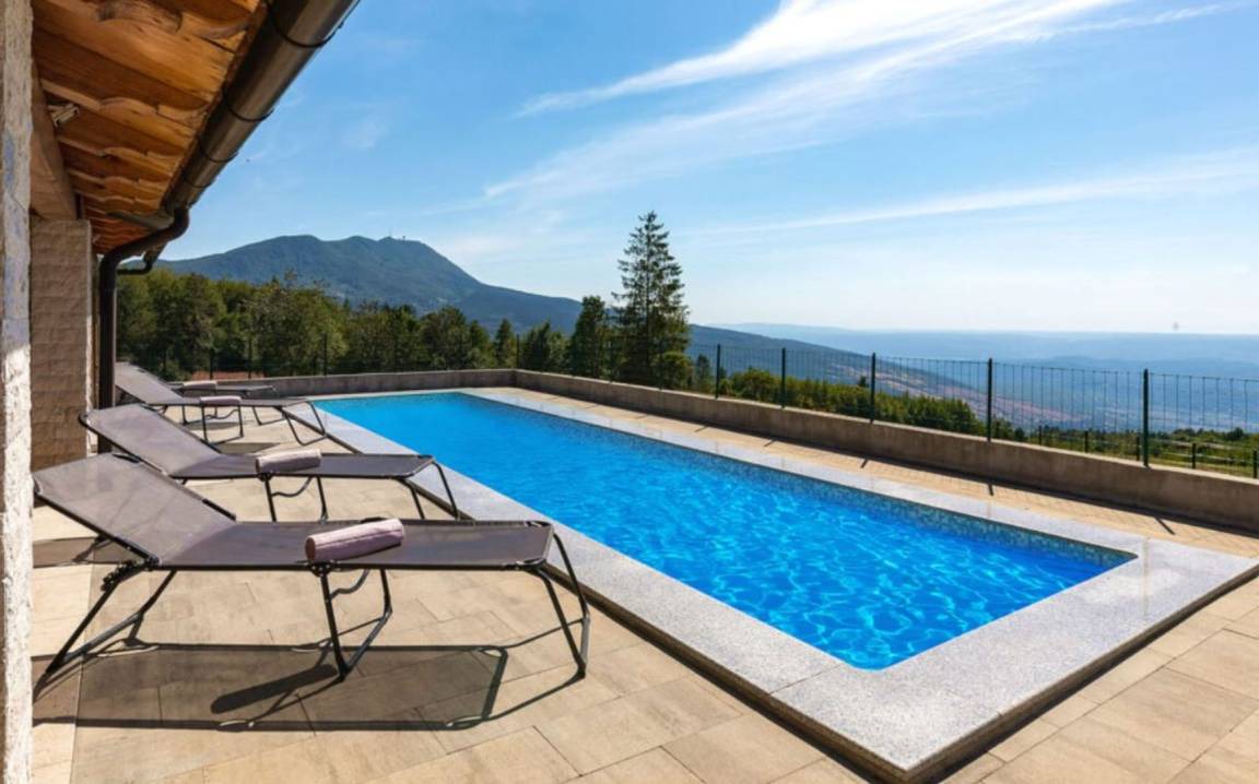 Lupoglav House | 120 m² House ∙ 2 bedrooms ∙ 6 guests