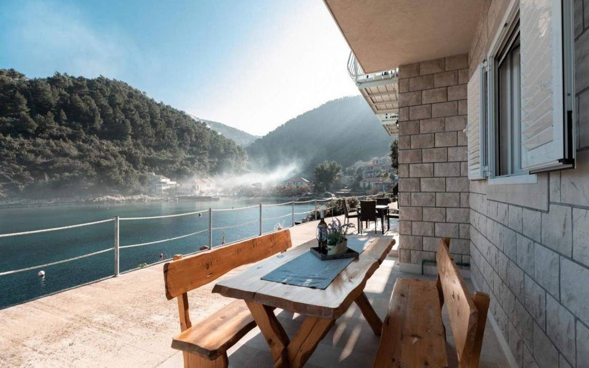 Babina House | 120 m² House ∙ 4 bedrooms ∙ 7 guests
