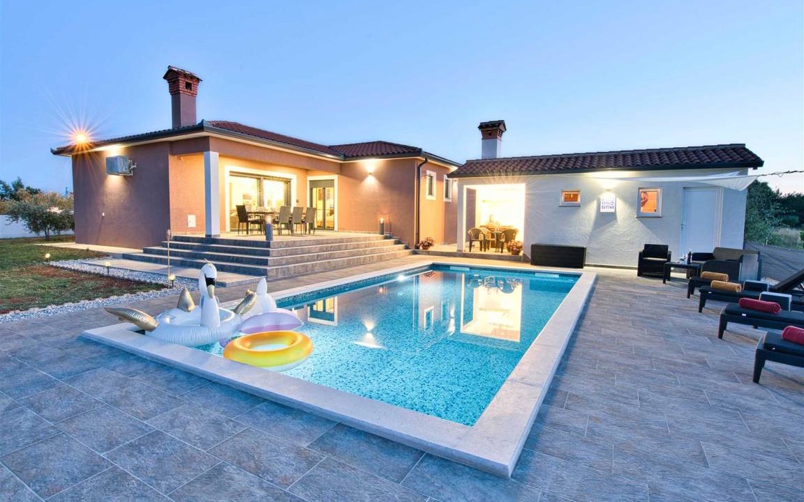 Topid Villa | 120 m² Villa ∙ 3 bedrooms ∙ 8 guests