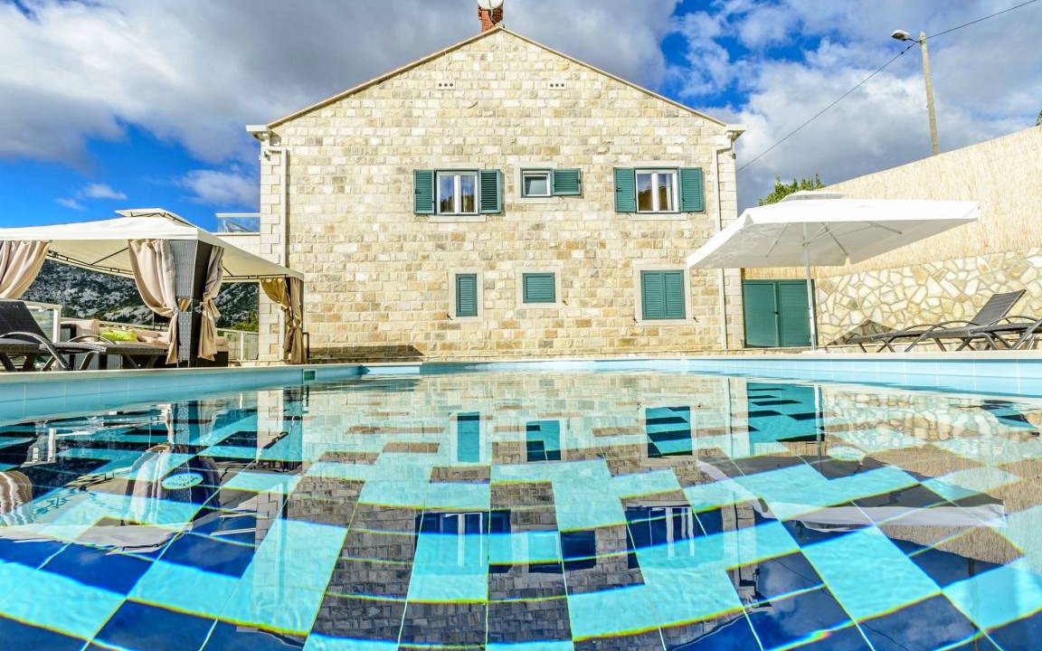 Dubravka Villa | 120 m² Villa ∙ 6 bedrooms ∙ 14 guests