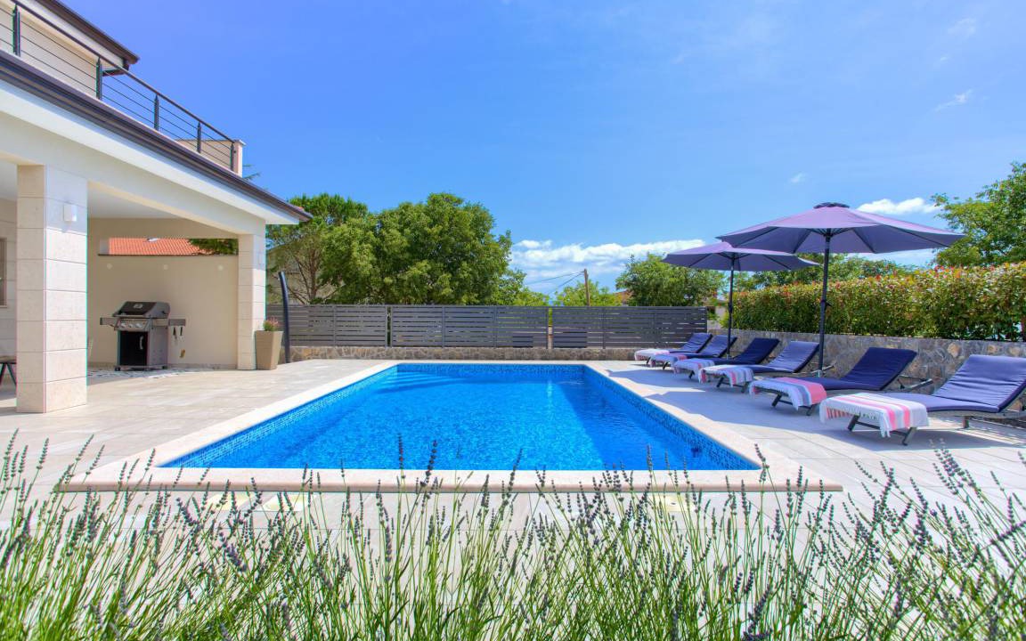 Porat House | 125 m² House ∙ 3 bedrooms ∙ 8 guests