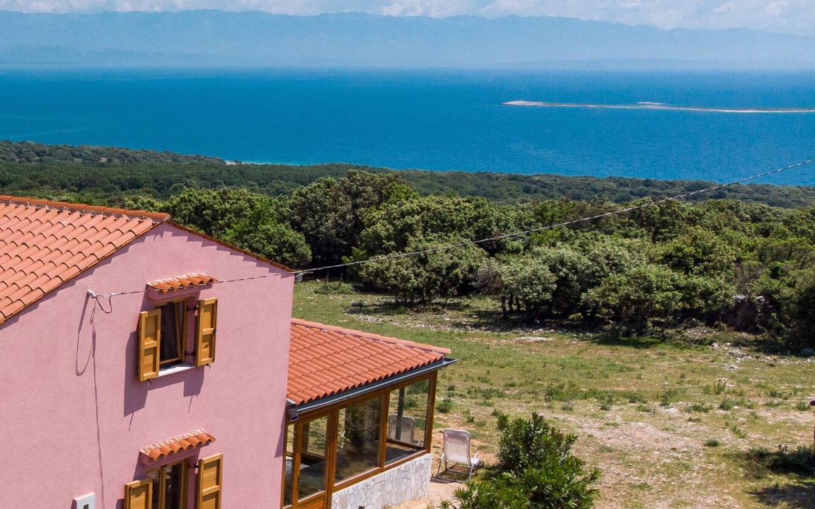 Belej House | 128 m² House ∙ 2 bedrooms ∙ 6 guests