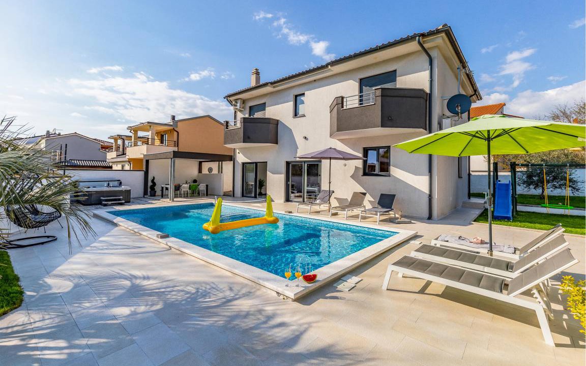 Stinjan House | 136 m² House ∙ 4 bedrooms ∙ 8 guests