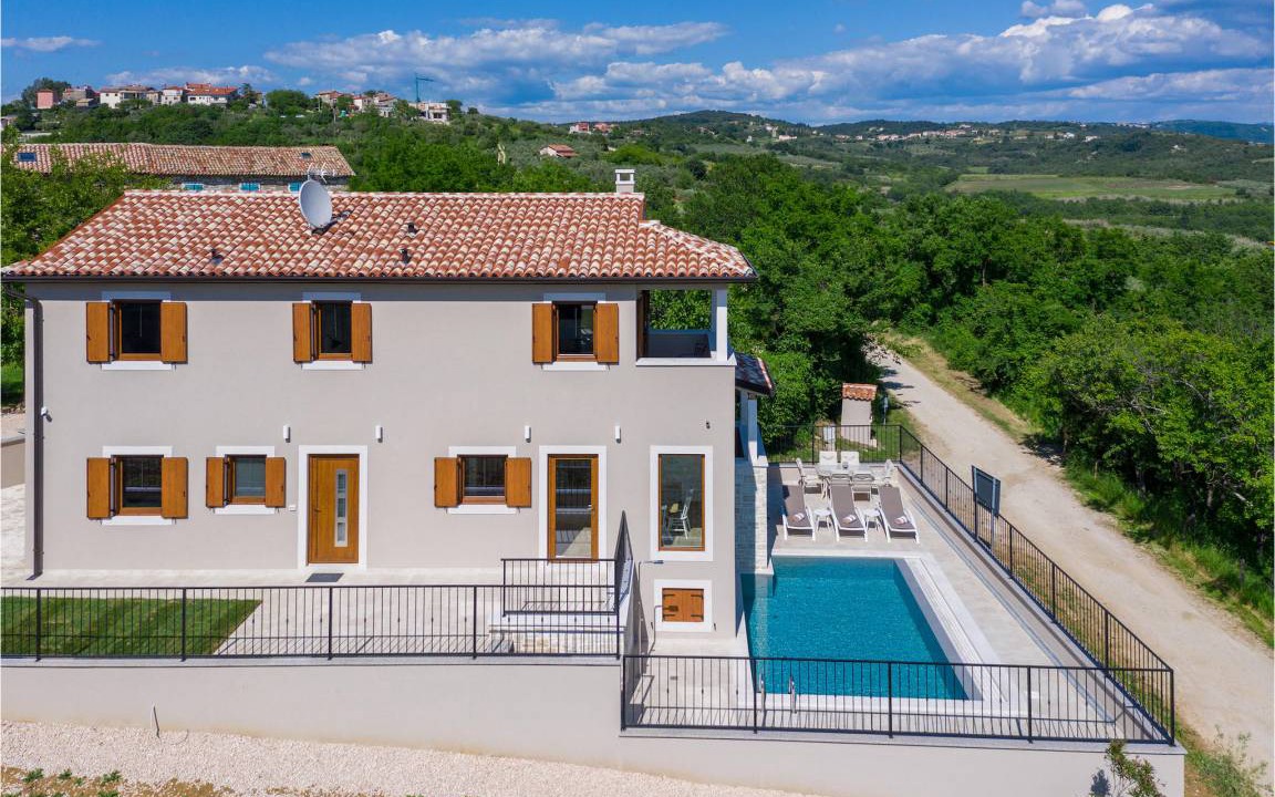 Baredine House | 140 m² House ∙ 3 bedrooms ∙ 6 guests