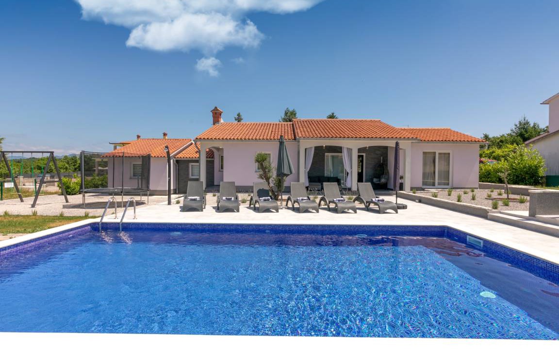 Rogocana Villa | 140 m² Villa ∙ 3 bedrooms ∙ 6 guests