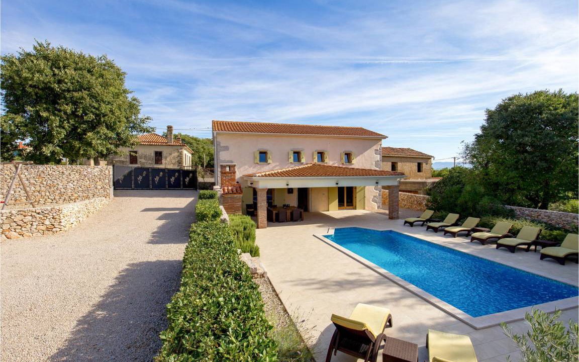 Garica House | 144 m² House ∙ 4 bedrooms ∙ 10 guests