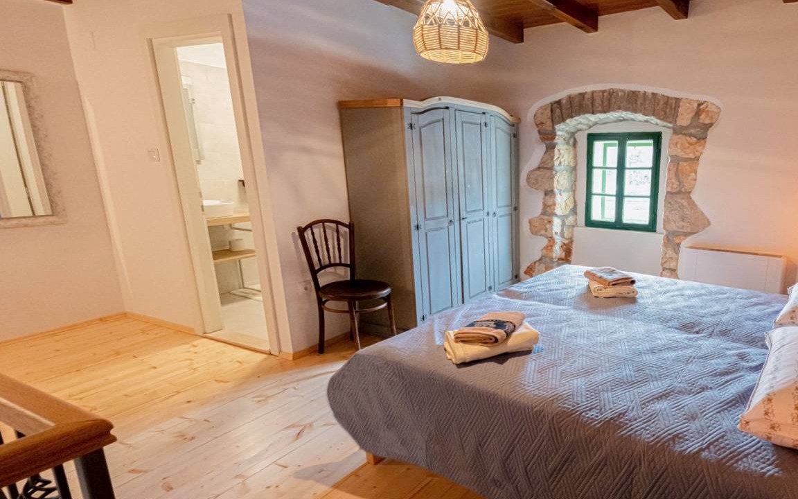 Cres House | 145 m² House ∙ 3 bedrooms ∙ 6 guests