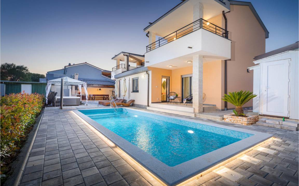 Stinjan House | 145 m² House ∙ 3 bedrooms ∙ 8 guests