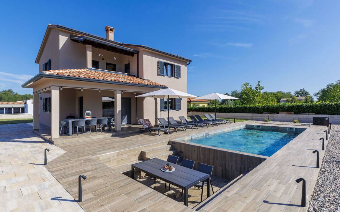 Topid Other | 150 m² Accommodation ∙ 4 bedrooms ∙ 8 guests