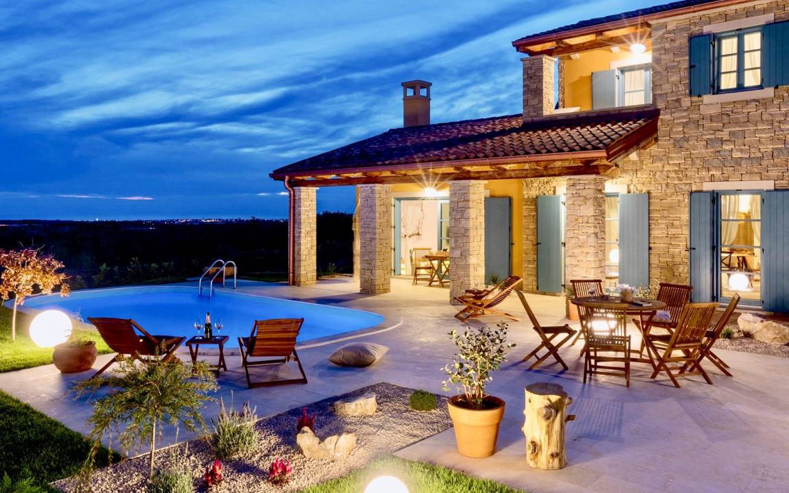 Vardica Villa | 150 m² Villa ∙ 2 bedrooms ∙ 6 guests