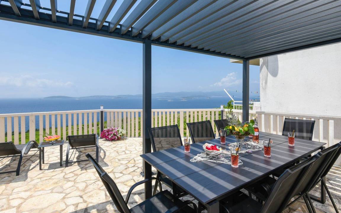 Postup Villa | 150 m² Villa ∙ 3 bedrooms ∙ 8 guests