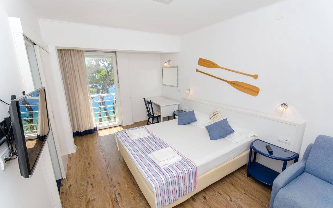 Zivogosce Cabin | 16 m² Private room ∙ 3 guests