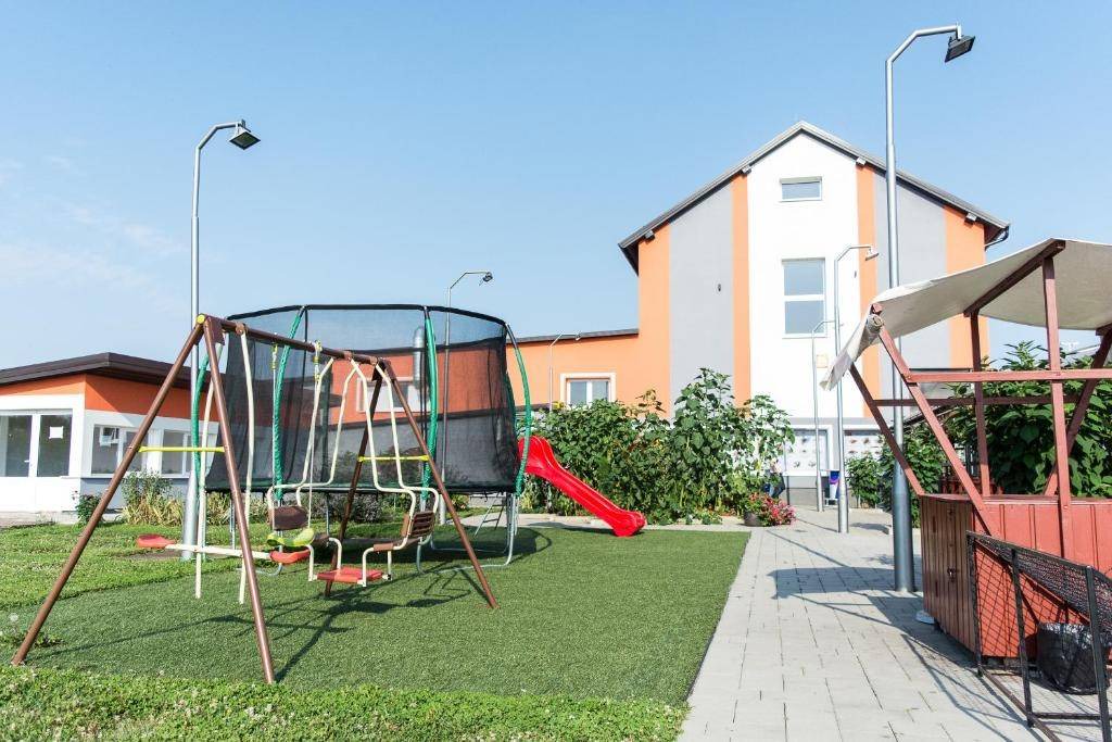 Staro Petrovo Selo Resort | 17 m² Private room ∙ 1 bedroom ∙ 1 guest