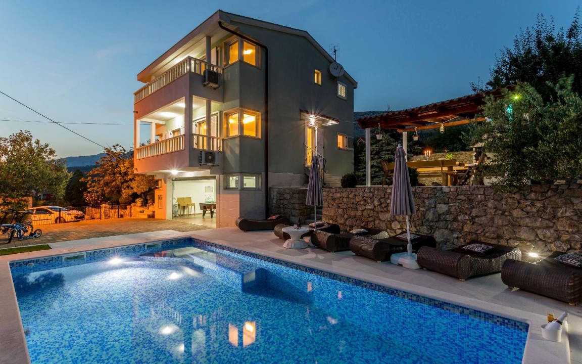 Srinjine House | 180 m² House ∙ 4 bedrooms ∙ 8 guests