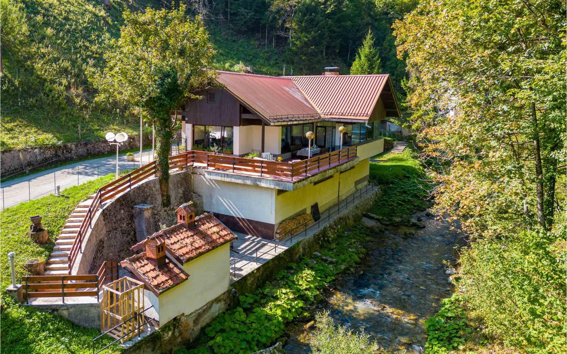 Cabar House | 190 m² House ∙ 2 bedrooms ∙ 6 guests