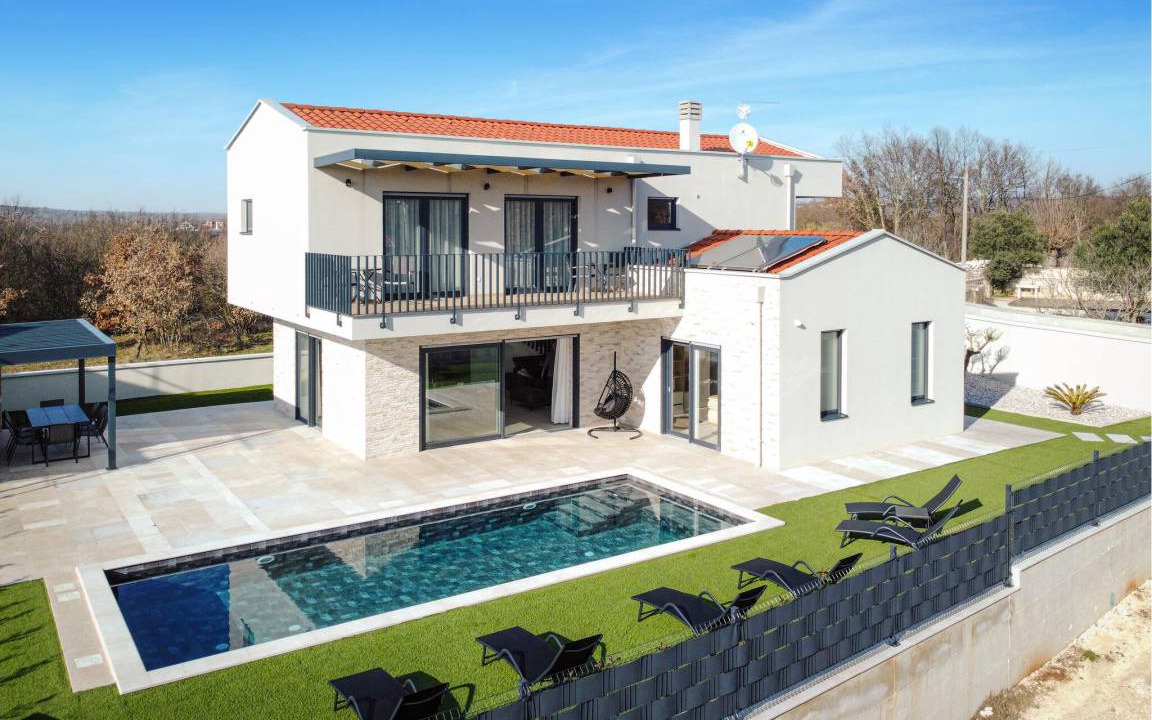 Kruncici House | 198 m² House ∙ 4 bedrooms ∙ 8 guests