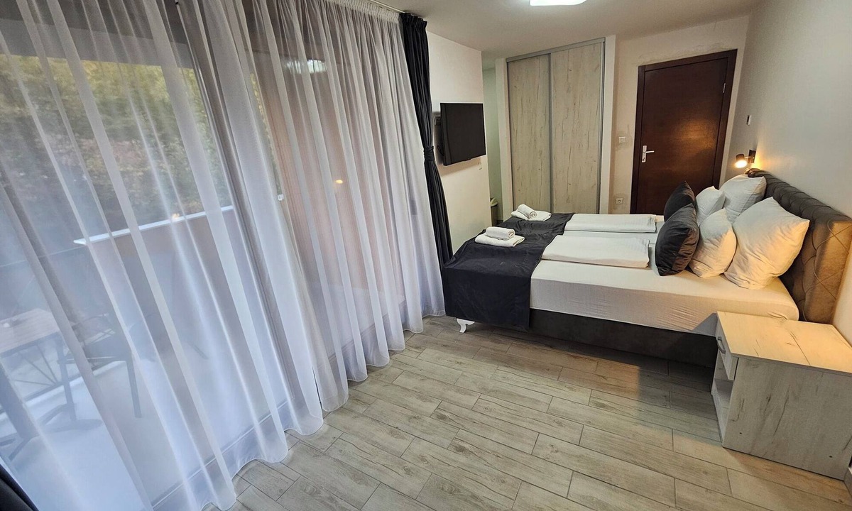Novi Grad Sarajevo Condo | 1BDR apartment, shared pool, kitchen, balcony, C21