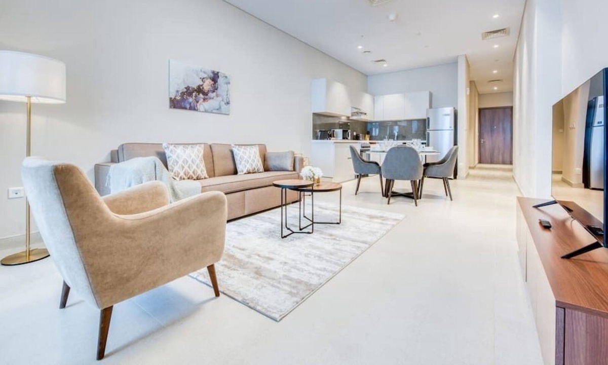 Business Bay Apartment | 1BR Contemporary Business Bay Apartment Close to Dubai Mall