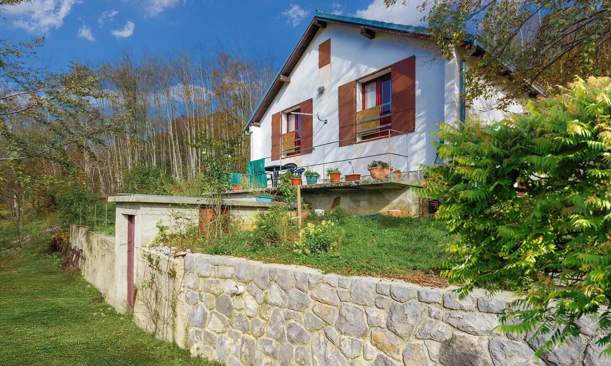 Senj Apartment | 2 bedroom beautiful apartment in Stolac