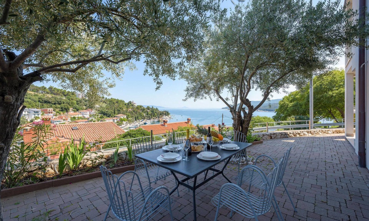Rabac Apartment | 2 bedroom beautiful apartment in Rabac