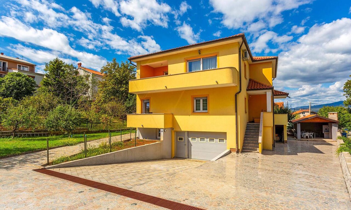 Buzdohanj Apartment | 2 bedroom nice apartment in Cernik