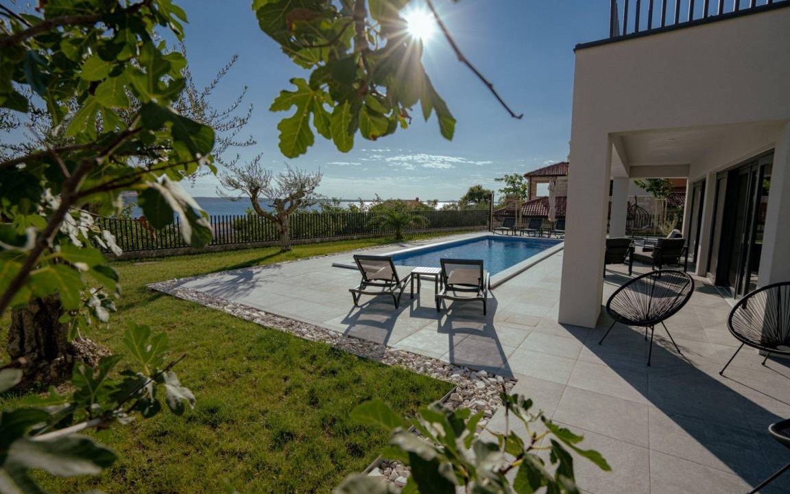 Rtina House | 203 m² House ∙ 5 bedrooms ∙ 10 guests
