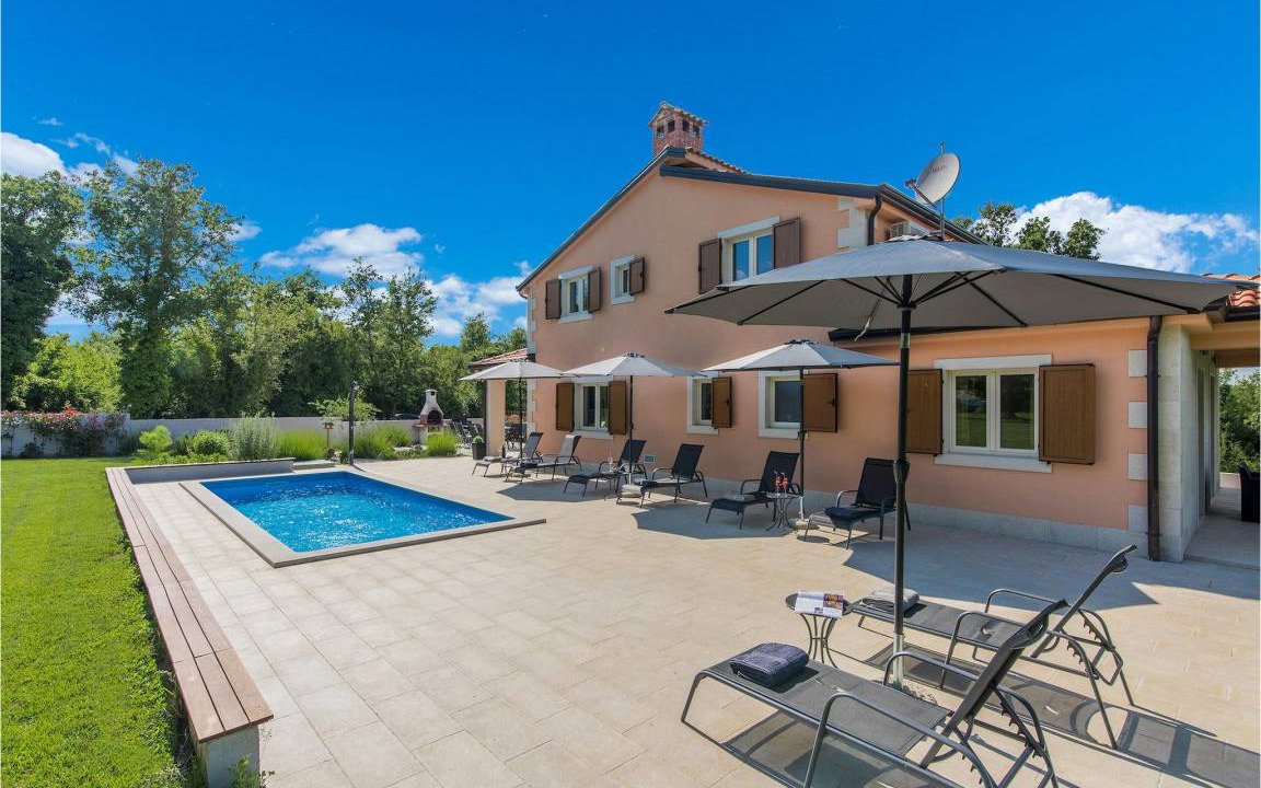 Visnjan House | 219 m² House ∙ 5 bedrooms ∙ 12 guests