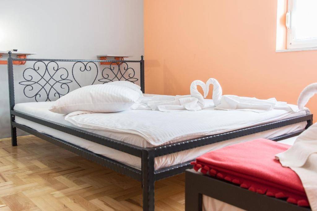 Staro Petrovo Selo Resort | 23 m² Private room ∙ 1 bedroom ∙ 3 guests