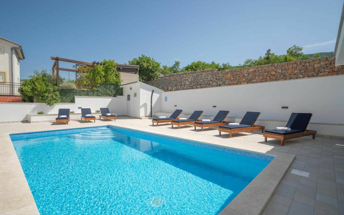 Klenovica Other | 230 m² Accommodation ∙ 8 bedrooms ∙ 16 guests