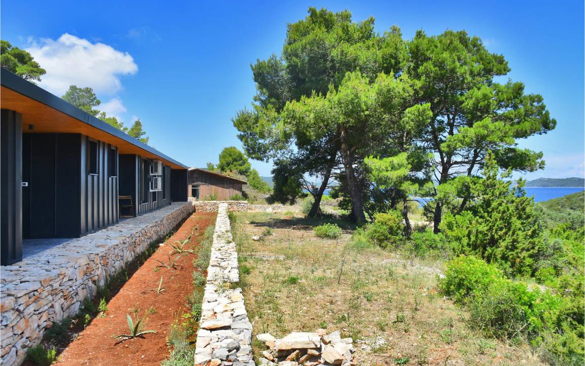 Dragove House | 230 m² House ∙ 4 bedrooms ∙ 8 guests