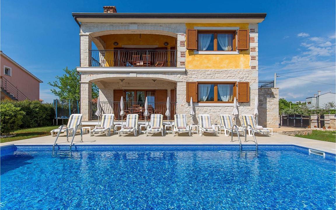 Buici House | 230 m² House ∙ 5 bedrooms ∙ 10 guests