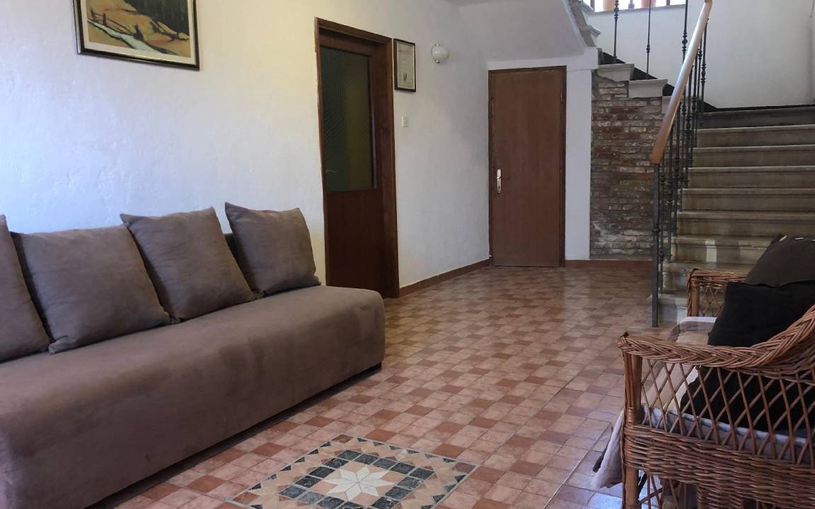 Grabri House | 250 m² House ∙ 4 bedrooms ∙ 10 guests