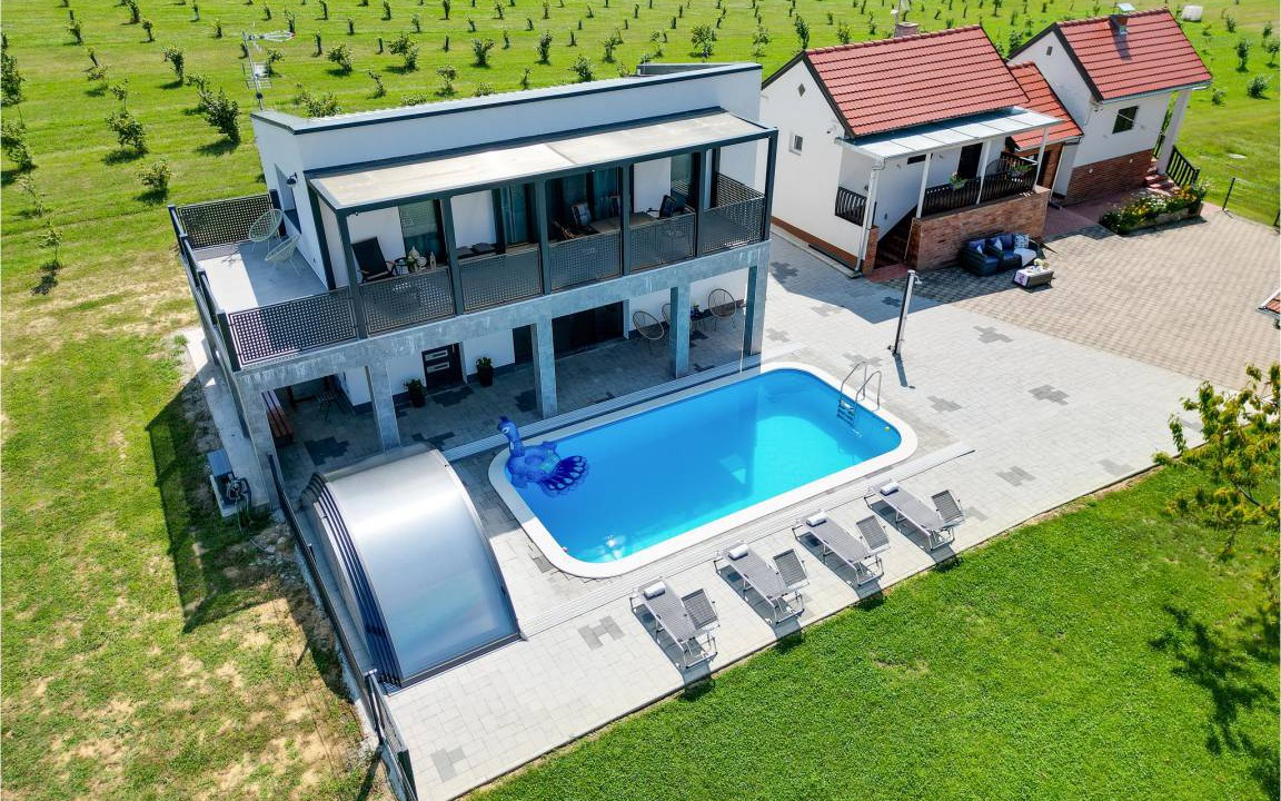 Pitomaca House | 260 m² House ∙ 3 bedrooms ∙ 10 guests