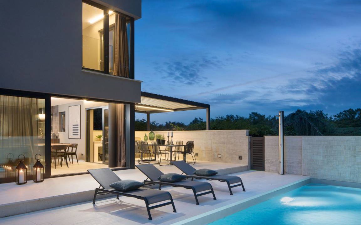 Krizine House | 260 m² House ∙ 4 bedrooms ∙ 10 guests