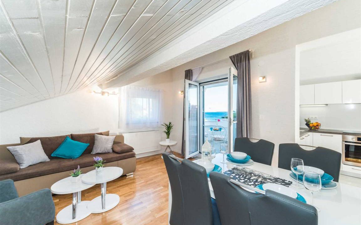 Mandre Villa | 270 m² Villa ∙ 6 bedrooms ∙ 12 guests