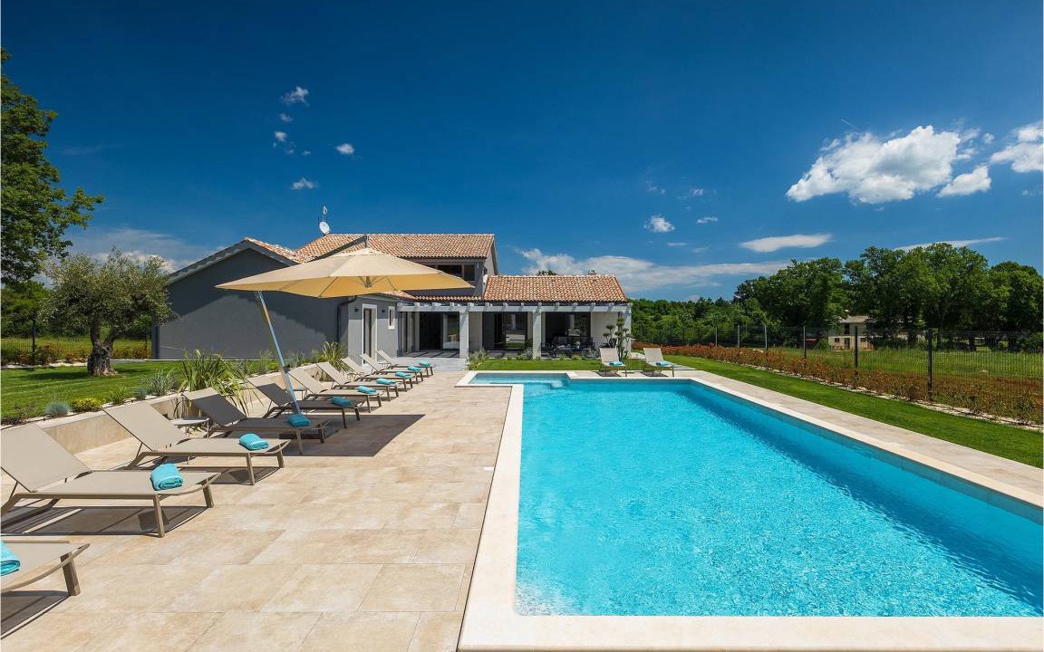 Grandici House | 274 m² House ∙ 5 bedrooms ∙ 12 guests