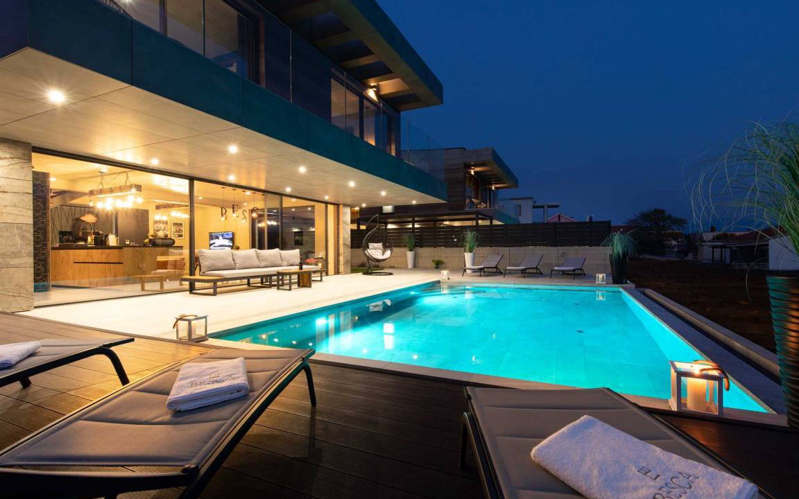 Jurandvor Villa | 280 m² Villa ∙ 4 bedrooms ∙ 8 guests