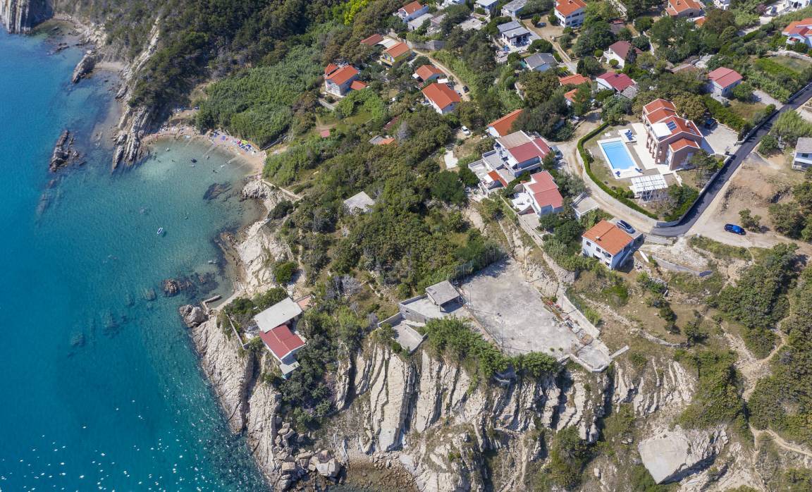 Bosana Villa | 295 m² Villa ∙ 5 bedrooms ∙ 15 guests