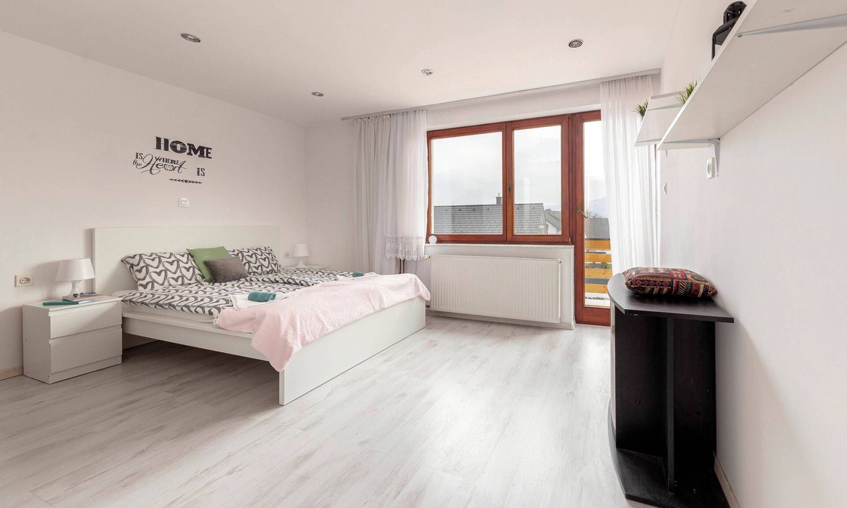 Skofja Loka Apartment | 3-Bedroom Apartment — Space, Views & Peace in a Perfect Location.