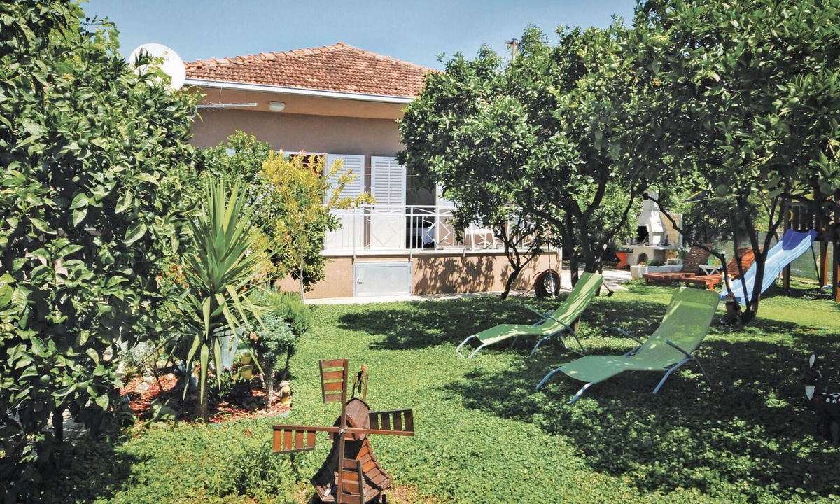Seget Vranjica House | 3 bedroom nice home in Seget Vranjica