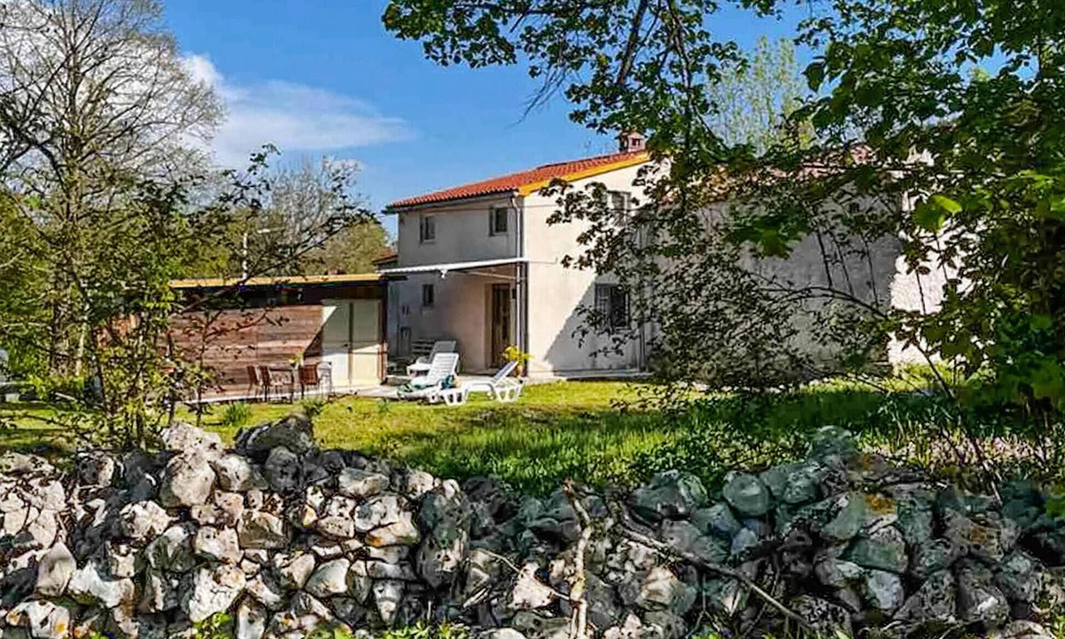 Lanisce House | 3 bedroom nice home in Lanisce