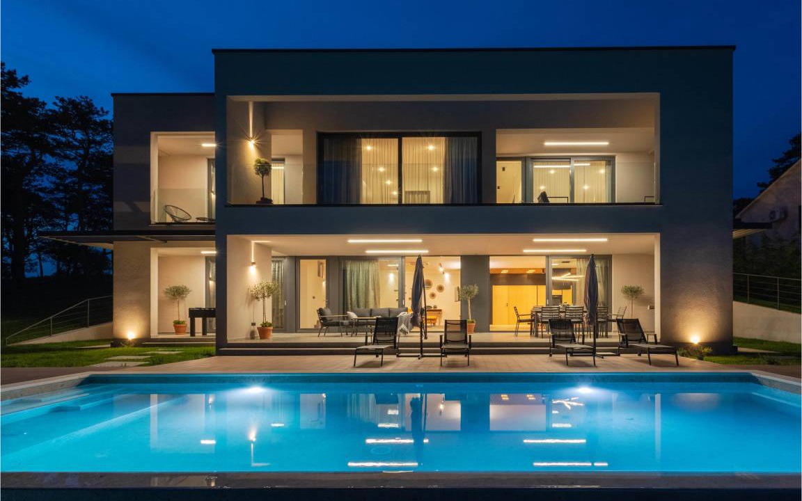Martinski House | 300 m² House ∙ 4 bedrooms ∙ 8 guests