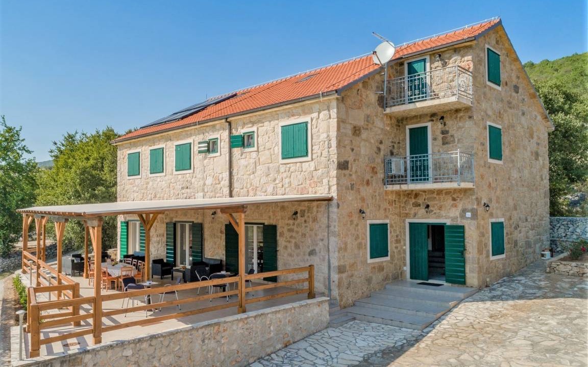 Trolokve Villa | 300 m² Villa ∙ 6 bedrooms ∙ 14 guests