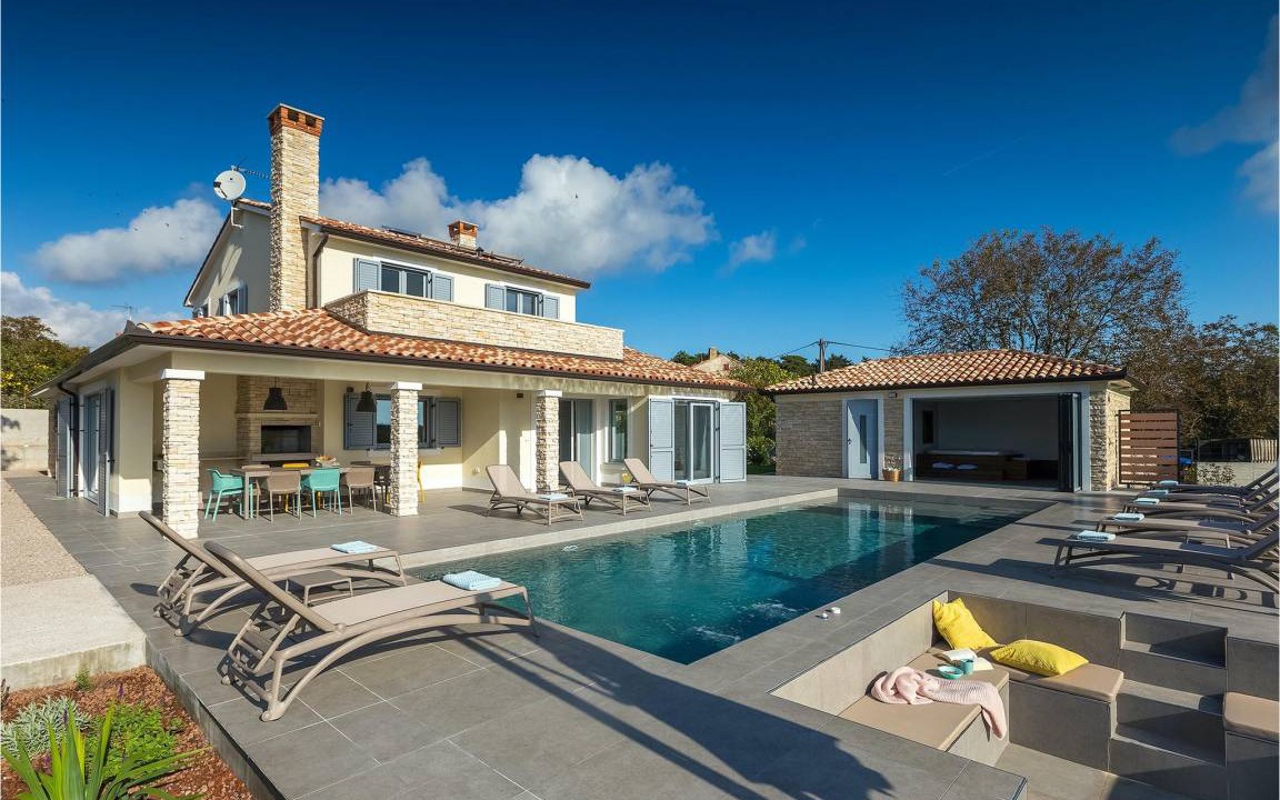 Sveta Nedelja House | 305 m² House ∙ 4 bedrooms ∙ 9 guests